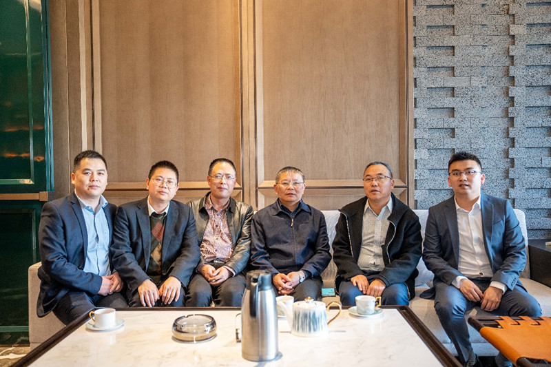 yl34511线路中心成都校友会隆重举行校友联谊暨理事会换届大会2.jpg yl34511线路中心成都校友会隆重举行校友联谊暨理事会换届大会2.jpg