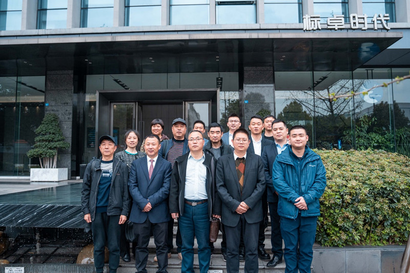 yl34511线路中心成都校友会隆重举行校友联谊暨理事会换届大会10.jpg yl34511线路中心成都校友会隆重举行校友联谊暨理事会换届大会10.jpg